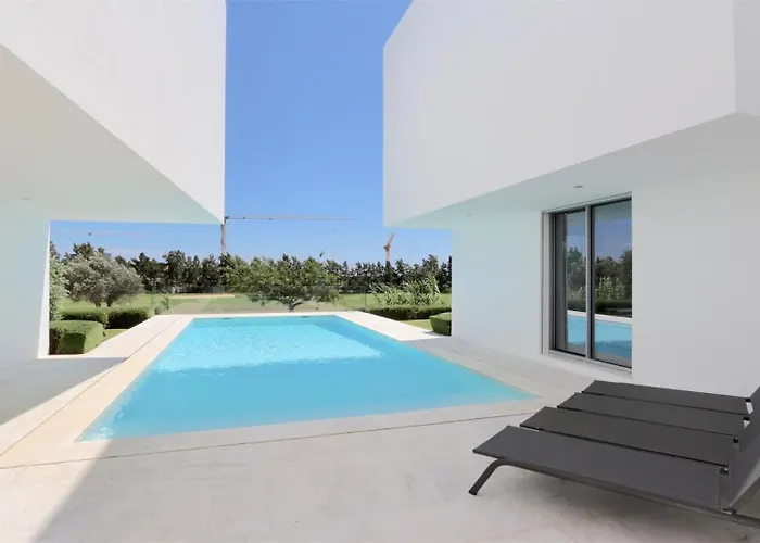 Bea - Clever Details, Luxury, Golf Views, Sleeps 10 *